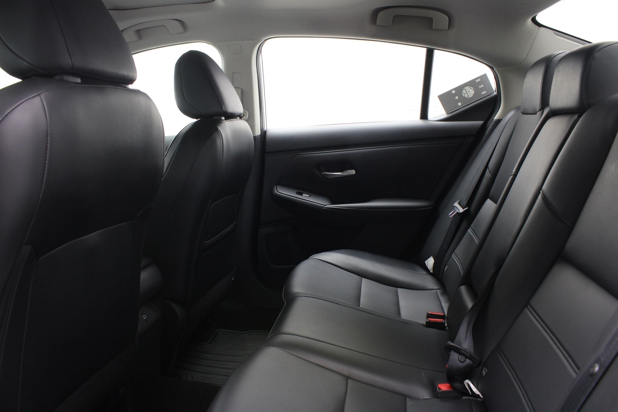 2023 Nissan Sentra 2.0 SR Platinum At