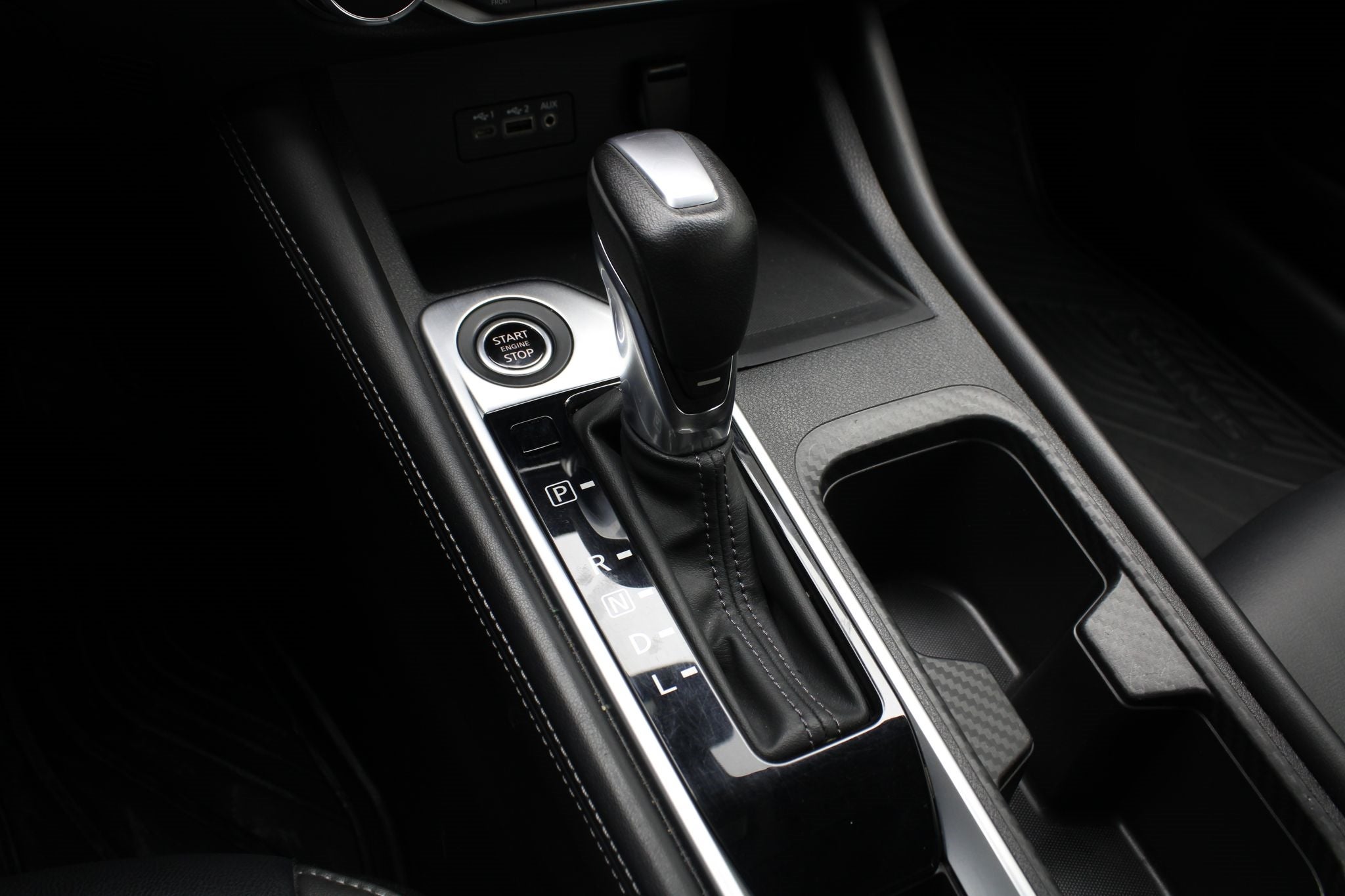 2023 Nissan Sentra 2.0 SR Platinum At