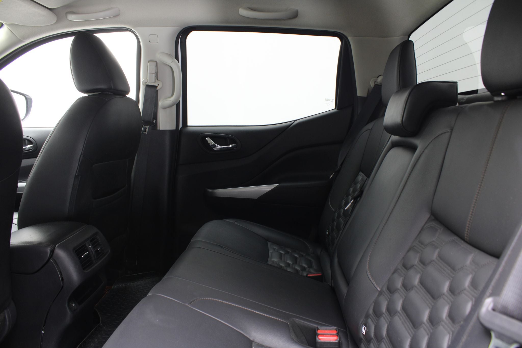 2023 Nissan Frontier 2.5 Le Platinum At