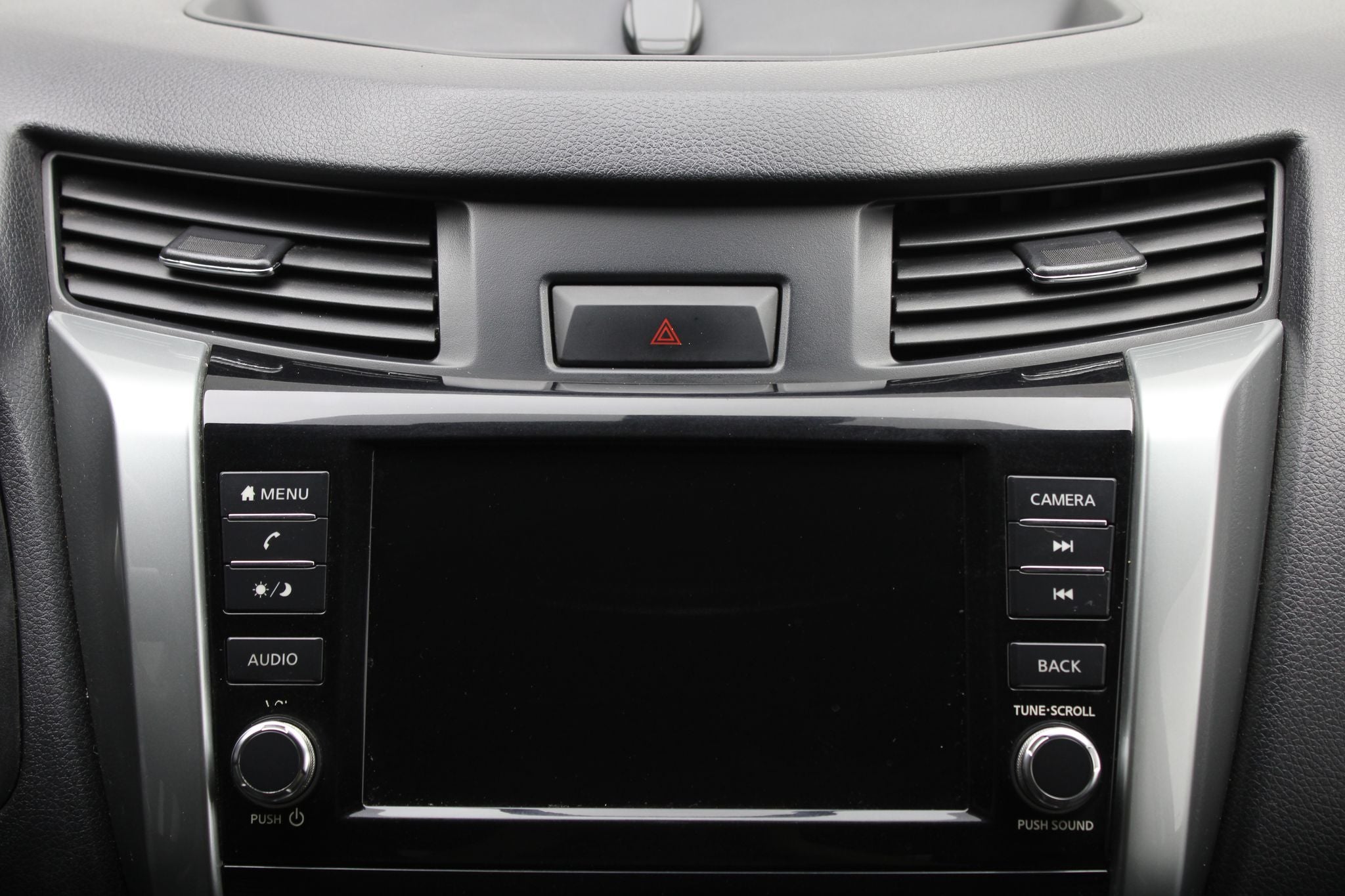 2023 Nissan Frontier 2.5 Le Platinum At