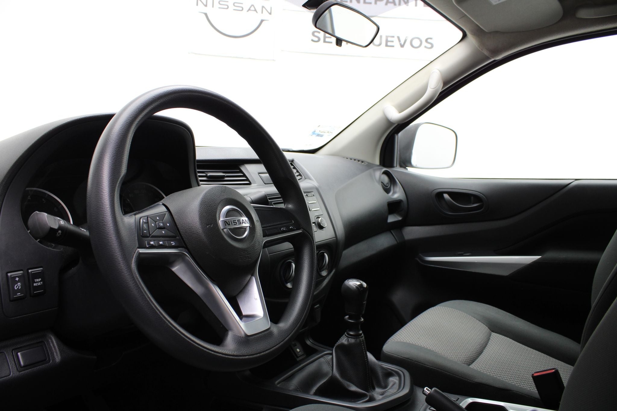 2022 Nissan Frontier 2.5 Se Mt