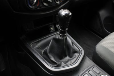 2022 Nissan Frontier 2.5 Se Mt