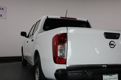 2020 Nissan NP300 Doble Cabina 2.5 SE Paq Seguridad Mt
