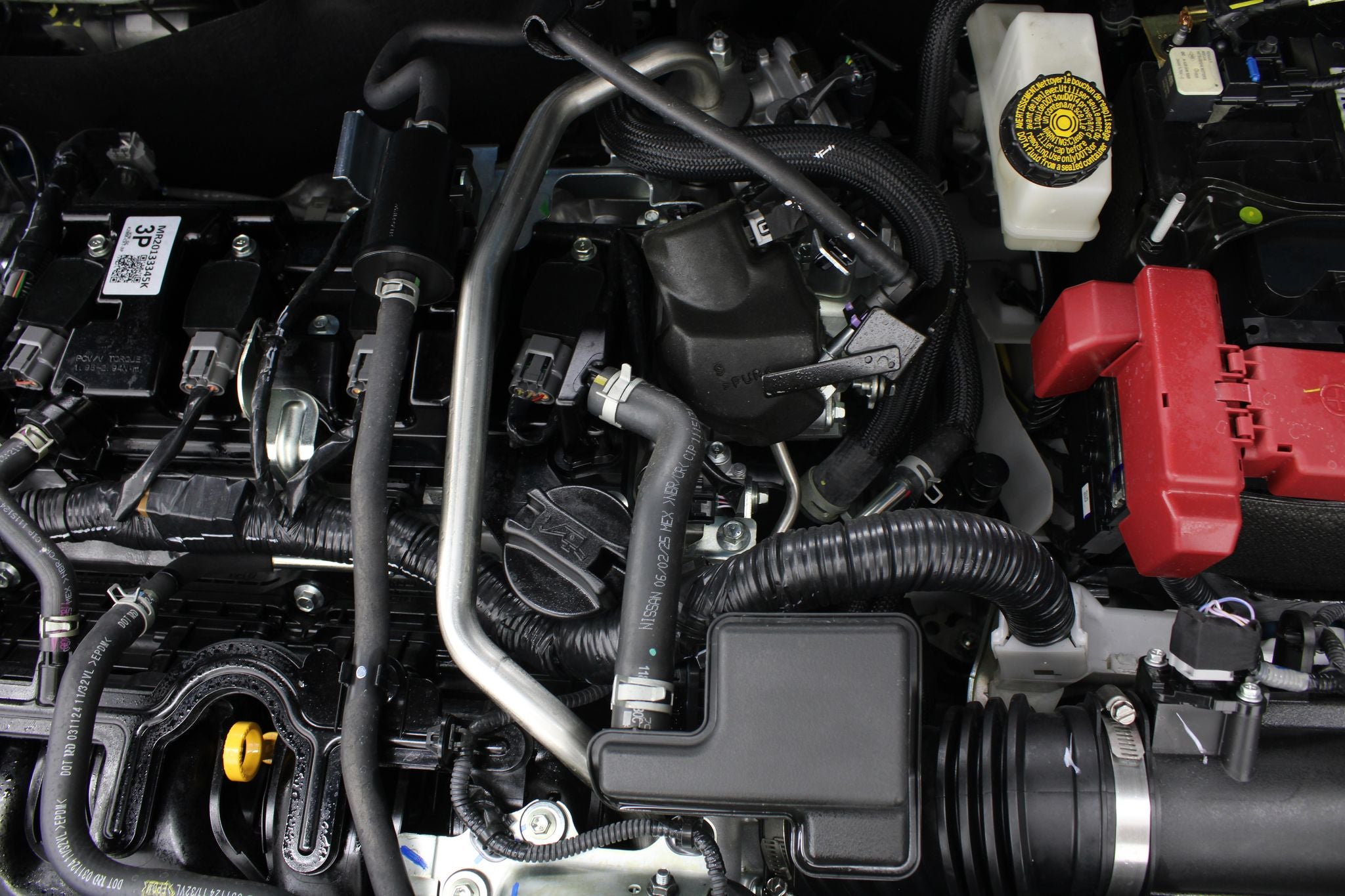 2025 Nissan Kicks 2.0 Platinum At