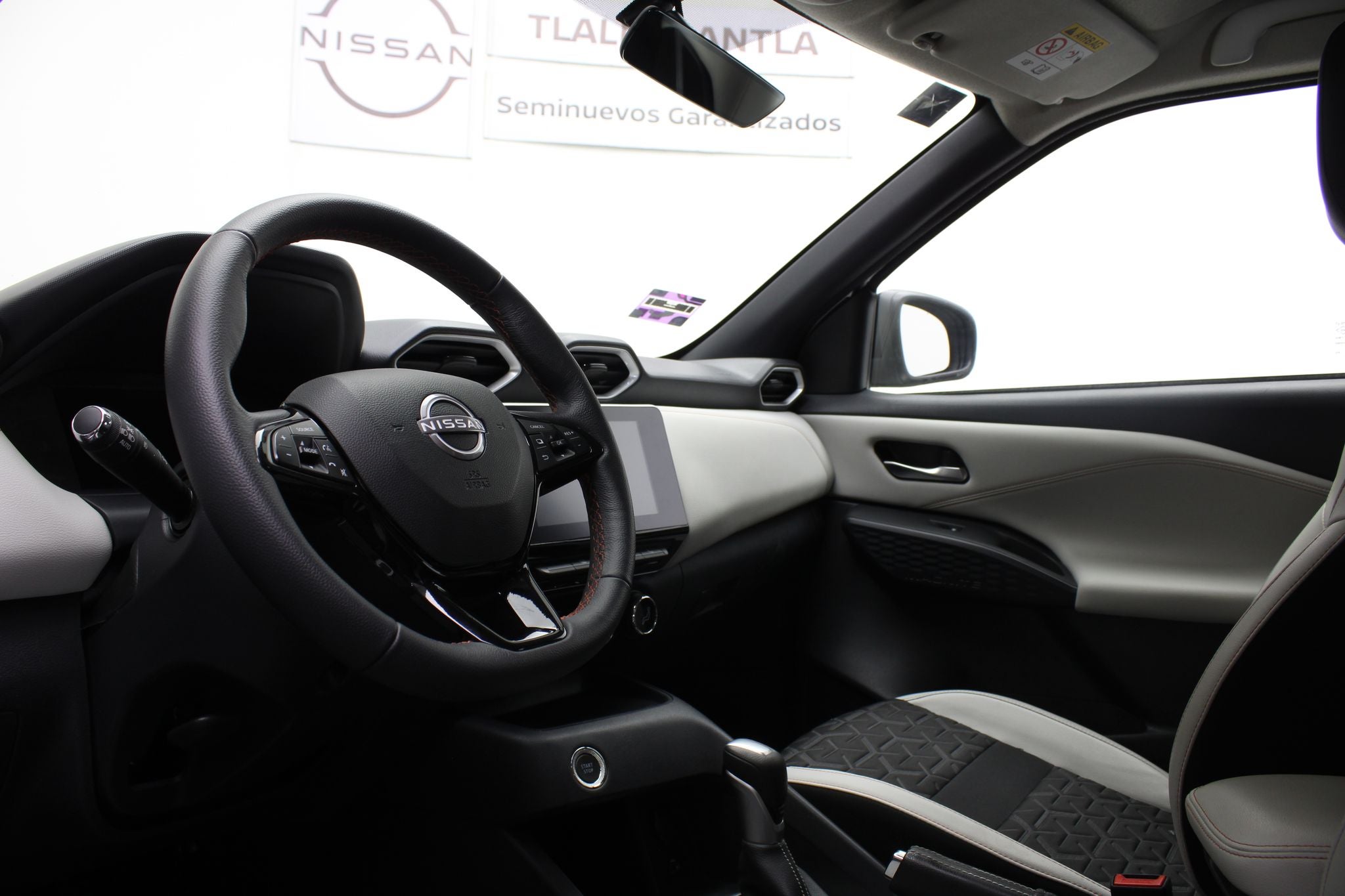 2025 Nissan Magnite 1.0 Exclusive At