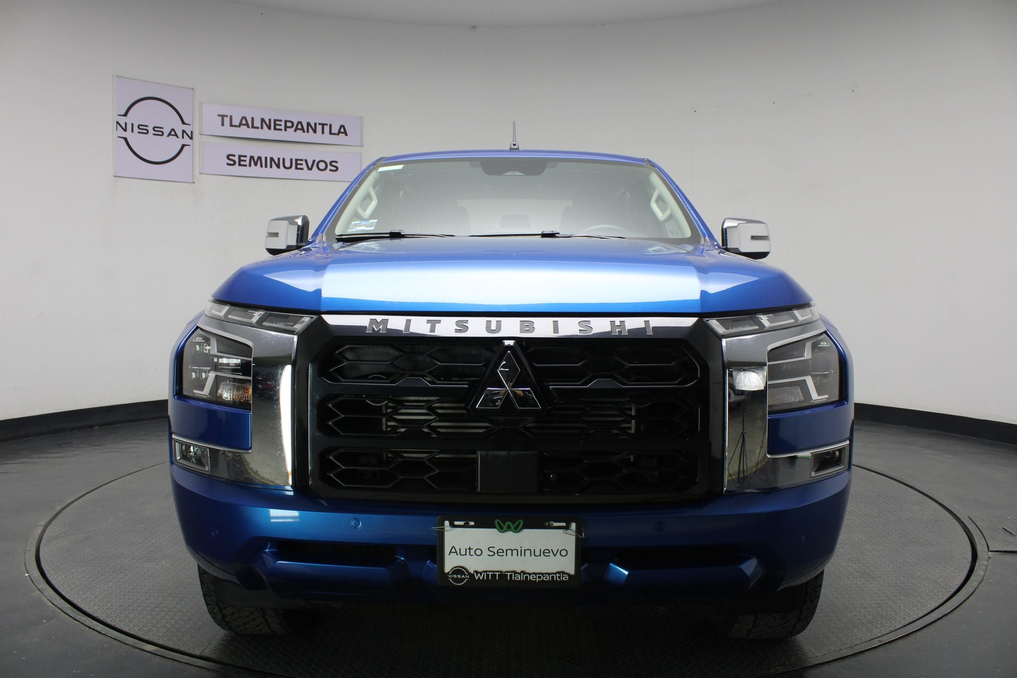 2025 Mitsubishi L200 2.4 Gls Cabina Doble 4x4 Diesel At