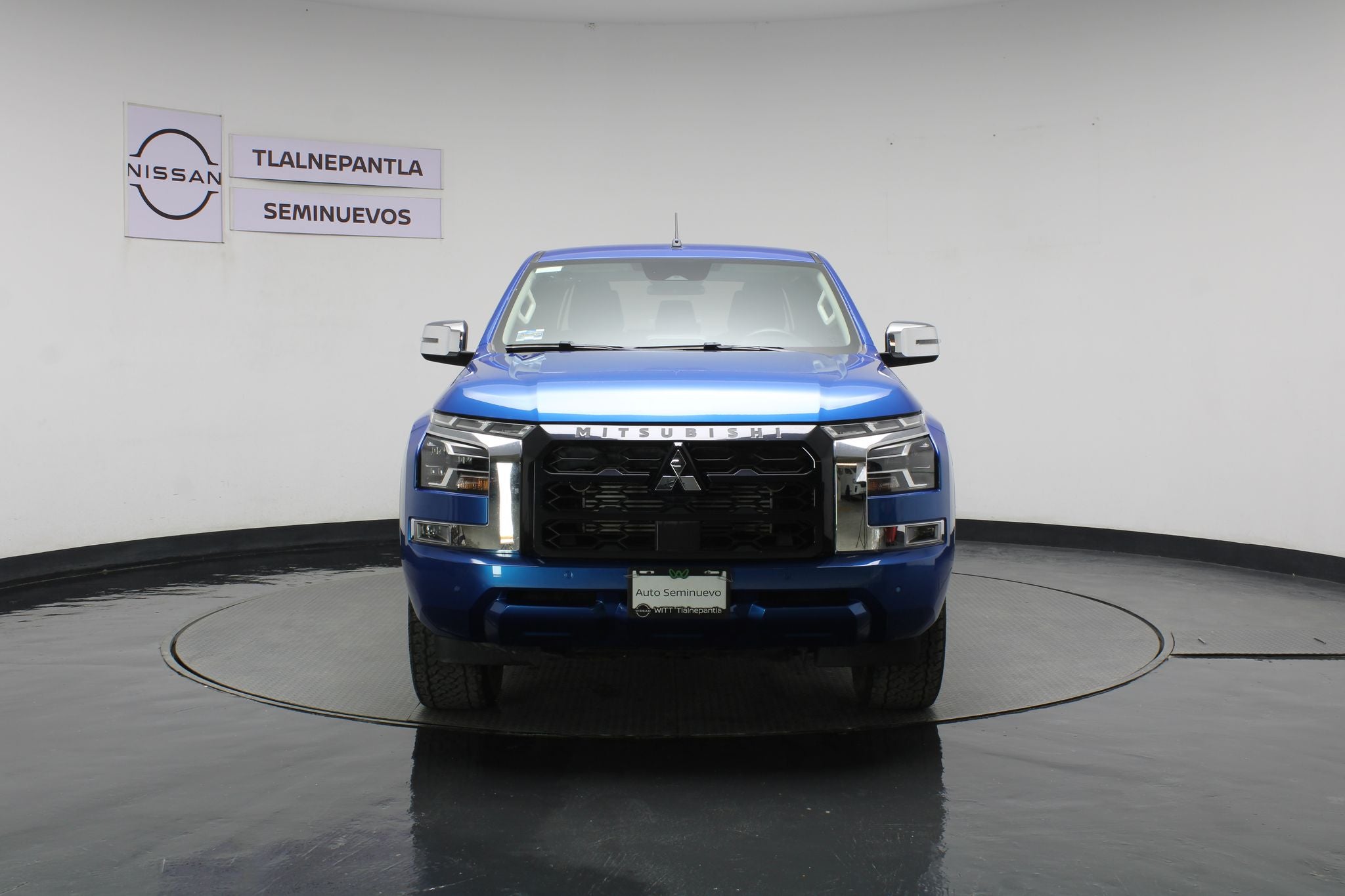 2025 Mitsubishi L200 2.4 Gls Cabina Doble 4x4 Diesel At