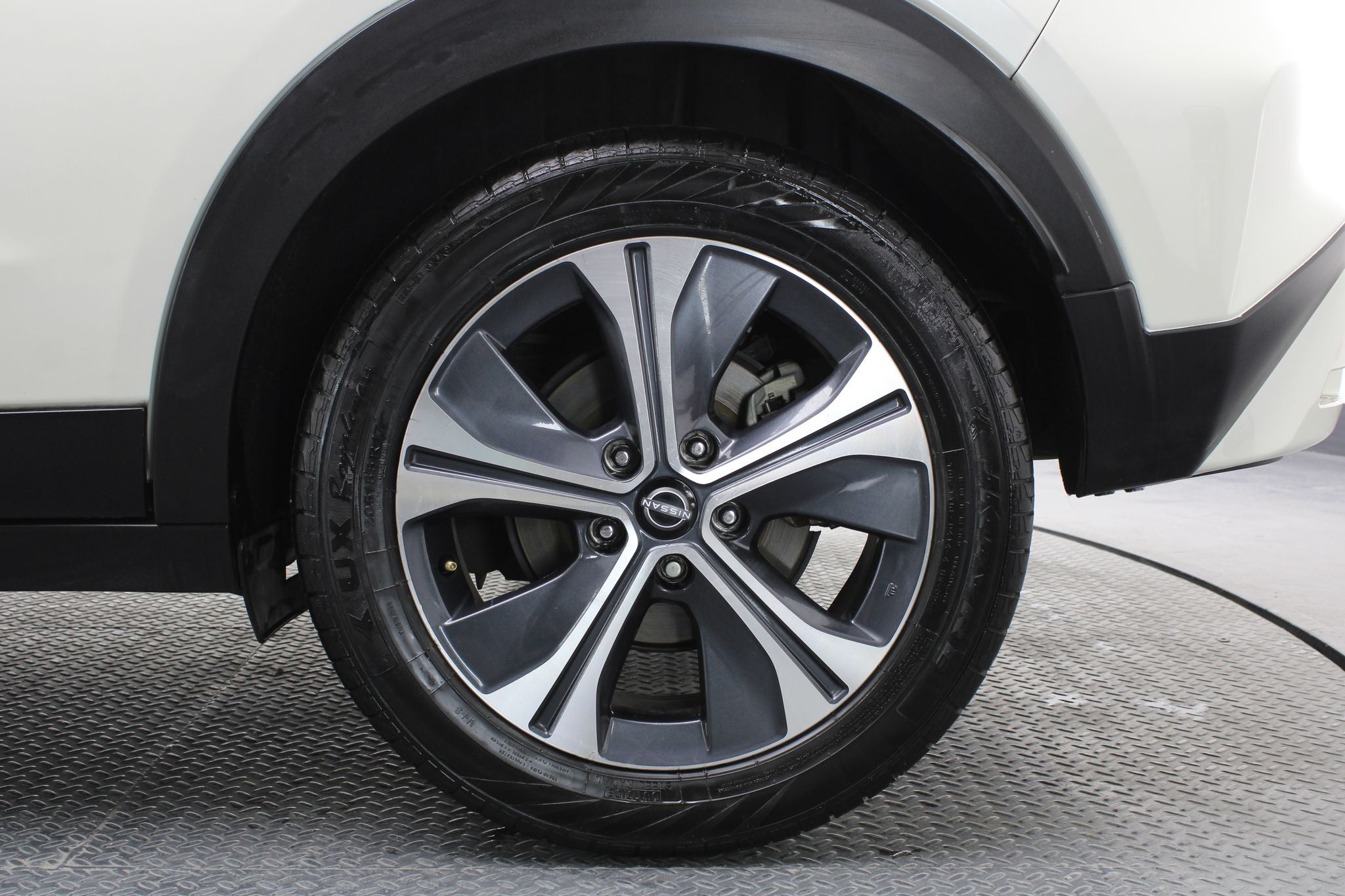 2024 Nissan Kicks E-Power Platinum At